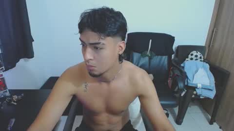 matias online show from March 11, 5:13 pm