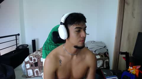 matias online show from February 1, 7:45 pm