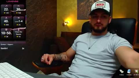 Snapshot of matiasdean chatting on September 24, 5:07 am MatiasDean online show from September 24, 5:07 am