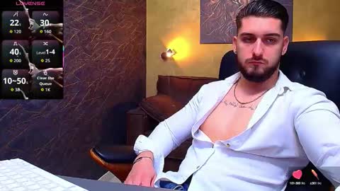 Snapshot of matiasdean chatting on October 1, 5:55 am MatiasDean online show from October 1, 5:55 am