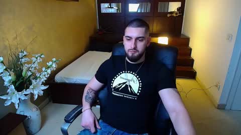 MatiasDean online show from March 2, 5:44 am