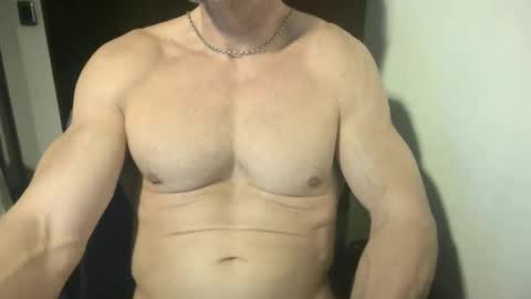 MatiasMatureMuscle online show from March 18, 1:08 am