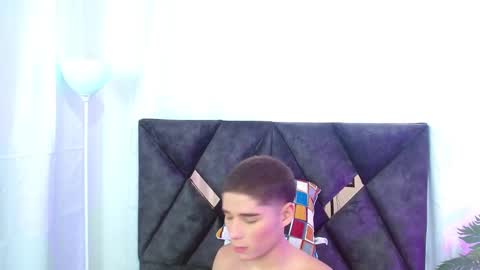 Snapshot of matiii18 chatting on September 25, 1:43 pm Mati online show from September 25, 1:43 pm