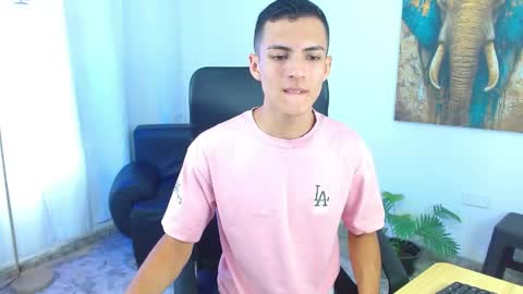 Matias online show from May 25, 2:23 pm