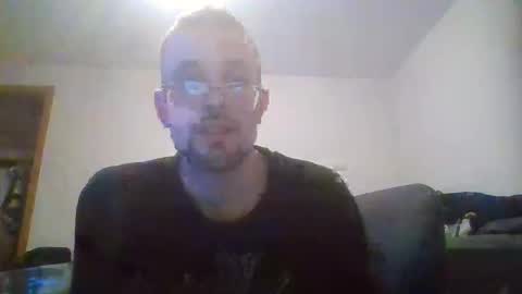 matt48195571828 online show from September 22, 9:53 pm