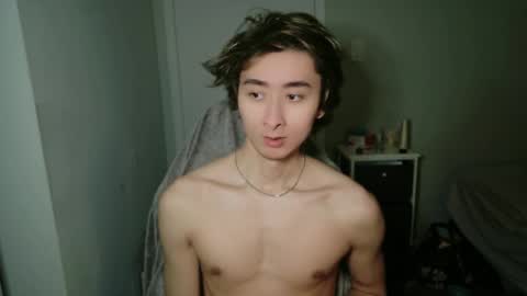 matt578281 online show from April 22, 5:35 am