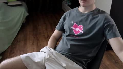Snapshot of matt_aniston chatting on December 4, 12:03 pm Matt online show from December 4, 12:03 pm