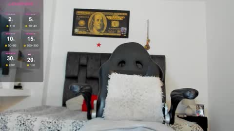 Snapshot of matt_rodriguez92 chatting on September 19, 10:59 am matt rodriguez92 online show from September 19, 10:59 am