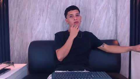 Snapshot of matt_ruso chatting on September 10, 6:50 pm Matt Ruso online show from September 10, 6:50 pm