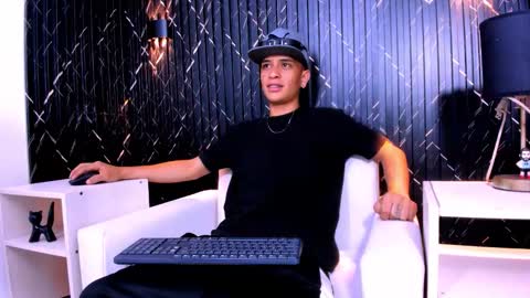 Snapshot of matt_ruso chatting on October 29, 4:04 am Matt Ruso online show from October 29, 4:04 am