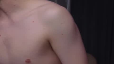 Snapshot of mattcashxxx chatting on February 16, 2:11 am Matt Cash online show from February 16, 2:11 am