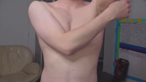Snapshot of mattcashxxx chatting on February 20, 2:07 am Matt Cash online show from February 20, 2:07 am