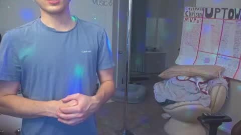 Snapshot of mattcashxxx chatting on September 24, 1:05 am Matt Cash online show from September 24, 1:05 am