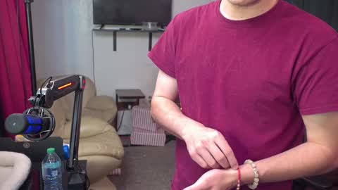 Snapshot of mattcashxxx chatting on December 8, 5:33 pm Matt Cash online show from December 8, 5:33 pm