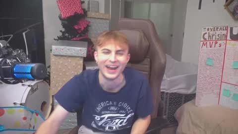 Matt Cash online show from December 18, 2:07 am