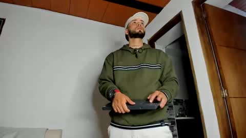 Matt online show from March 24, 1:22 am