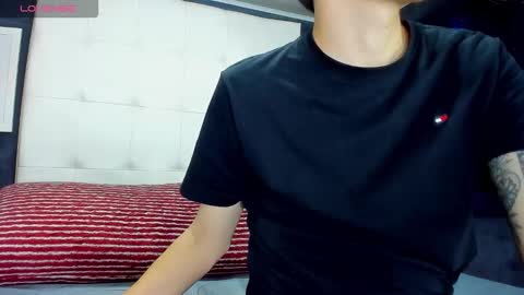 Snapshot of matteo12_ chatting on September 15, 5:09 am ---Matteo--- online show from September 15, 5:09 am