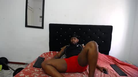 Latino hot online show from April 26, 7:10 pm