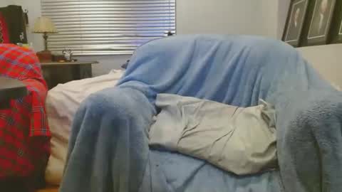 Snapshot of matterson23 chatting on November 2, 5:01 am matterson23 online show from November 2, 5:01 am