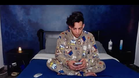 matthew_hawk19 online show from February 3, 2:00 pm