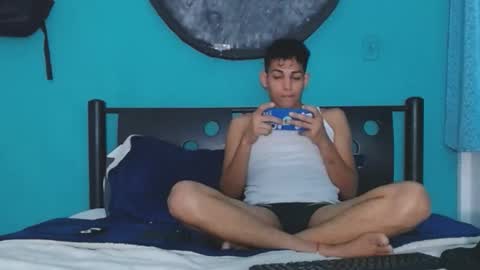 matthew_hawk19 online show from February 17, 2:42 am