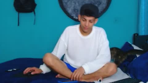 matthew_hawk19 online show from February 14, 5:57 pm