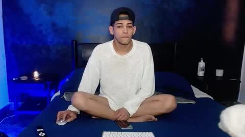 matthew_hawk19 online show from February 10, 12:32 pm