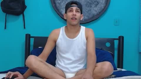 matthew_hawk19 online show from February 18, 11:30 pm