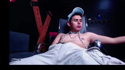 matthewlodge online show from October 14, 2:24 pm