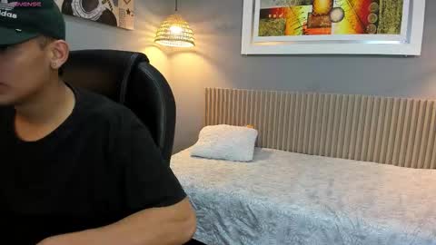 matthewtiger online show from February 2, 1:52 pm