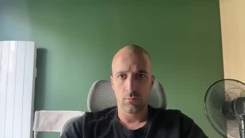 Snapshot of matthias24 chatting on September 12, 12:27 pm M online show from September 12, 12:27 pm