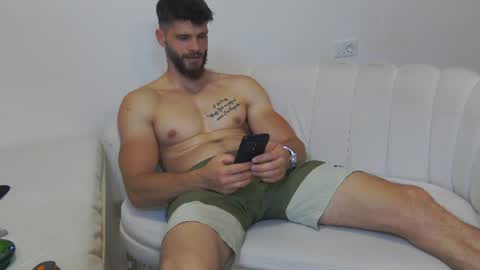mauro_real_man online show from June 11, 7:34 pm