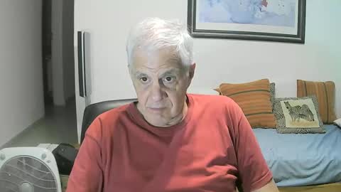 max_2017 online show from December 21, 2:52 am