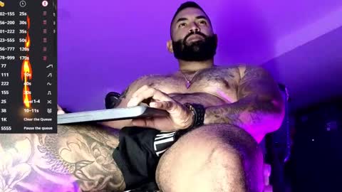max__prada online show from April 27, 2:08 am