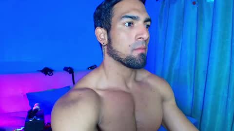 max_brown21 online show from January 29, 4:30 pm