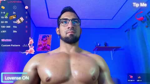 max_brown21 online show from February 5, 8:14 pm