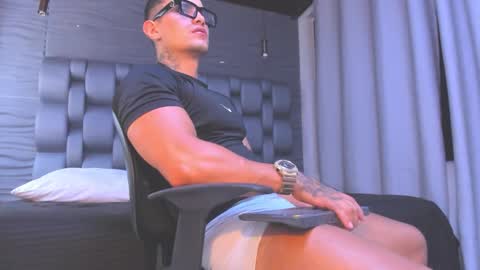 max_carter2 online show from March 13, 12:18 am