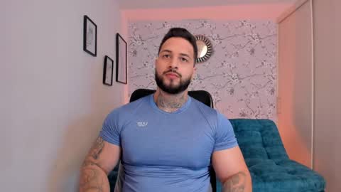 max D. online show from May 14, 2:42 am