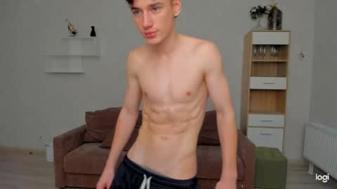 max_foks_ online show from May 5, 7:32 am