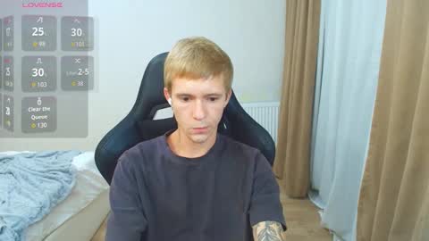 Snapshot of max_gen chatting on September 28, 4:49 pm Max Gen with tats 24years And Ethan without tats 20 years online show from September 28, 4:49 pm