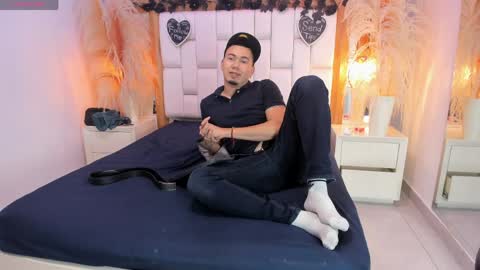 max_huntter online show from March 28, 1:39 am