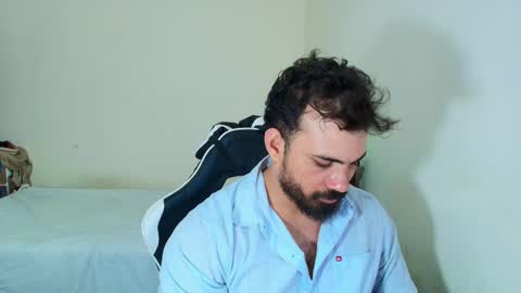 Snapshot of max_love25 chatting on October 22, 9:07 pm max_love25 online show from October 22, 9:07 pm