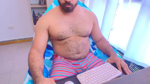 max_love25 online show from April 1, 7:22 pm