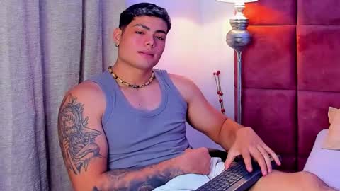 MAX MIULLER online show from October 15, 2:30 am