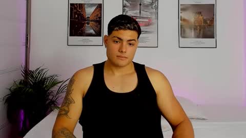 MAX MIULLER online show from October 16, 2:41 am