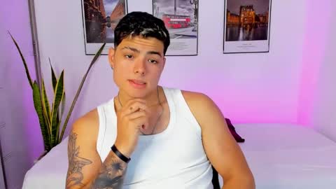 MAX MIULLER online show from October 26, 7:38 pm