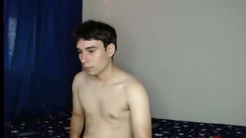Snapshot of max_snow1616 chatting on October 11, 3:16 pm max_snow1616 online show from October 11, 3:16 pm
