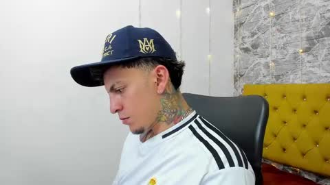 max_sstteel online show from May 6, 1:11 pm
