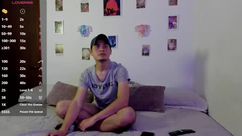 Max Ruso online show from February 4, 3:23 am