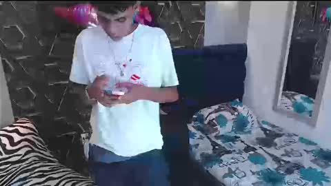 max online show from September 23, 10:42 pm
